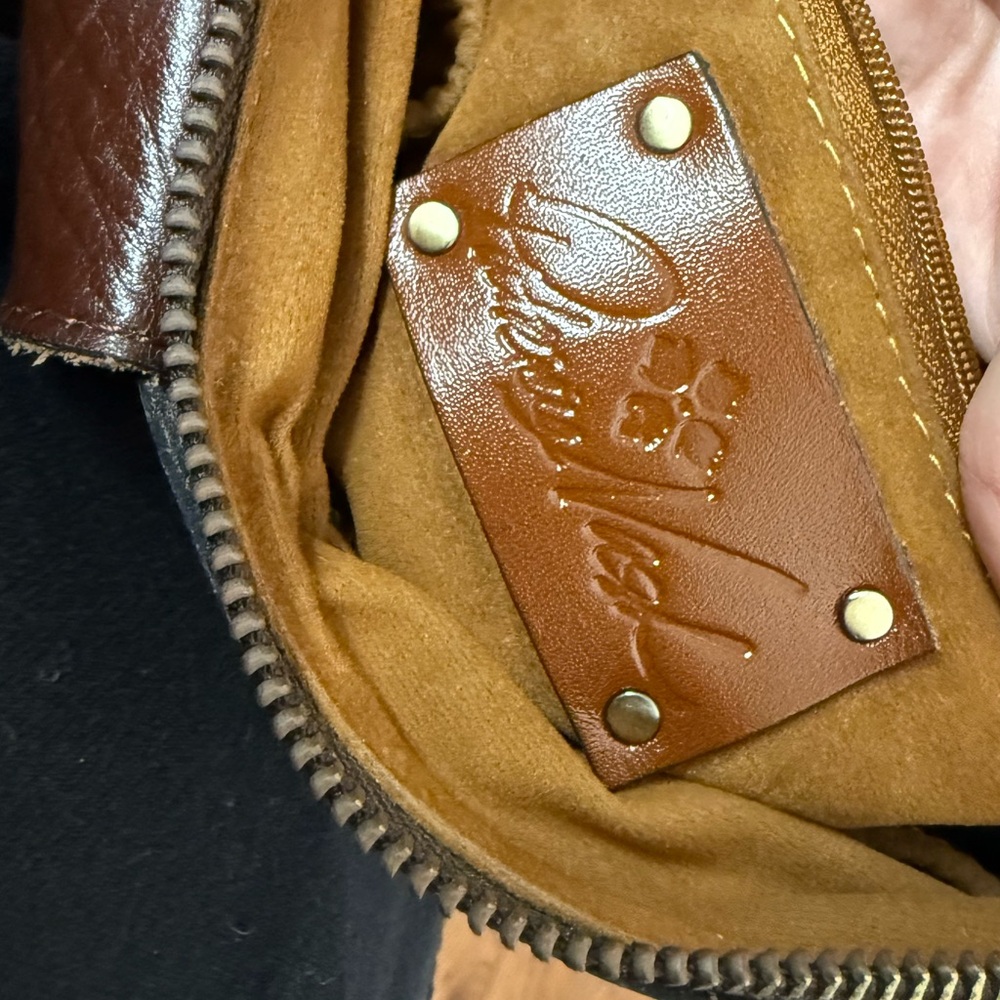 Patricia Nash Floral Crossbody Bag - Picture 3 of 16